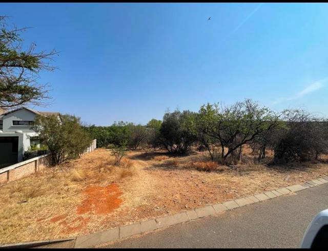 LAND FOR SALE IN SABLE HILLS
